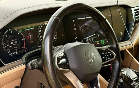 Volkswagen Touareg III, 2021 год, 4 999 000 рублей, 16 фотография
