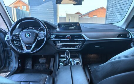 BMW 5 серия, 2018 год, 3 900 000 рублей, 11 фотография