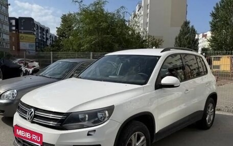 Volkswagen Tiguan I, 2012 год, 900 000 рублей, 4 фотография