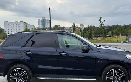 Mercedes-Benz GLE AMG, 2017 год, 3 150 000 рублей, 4 фотография