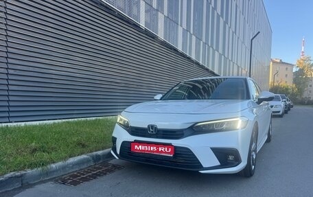 Honda Civic, 2022 год, 2 400 000 рублей, 1 фотография