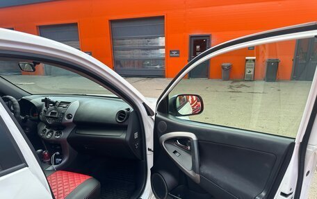 Toyota RAV4, 2008 год, 1 100 000 рублей, 11 фотография