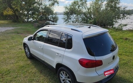 Volkswagen Tiguan I, 2011 год, 1 900 000 рублей, 2 фотография