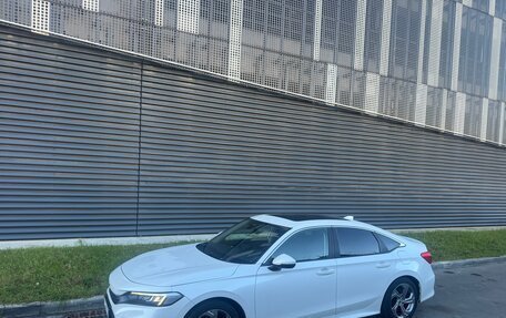 Honda Civic, 2022 год, 2 400 000 рублей, 3 фотография