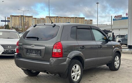 Hyundai Tucson III, 2008 год, 850 000 рублей, 3 фотография