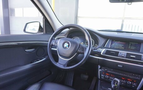 BMW 5 серия, 2014 год, 2 100 000 рублей, 13 фотография