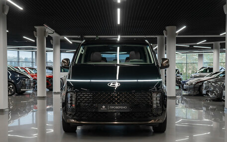 Hyundai Staria, 2025 год, 5 750 000 рублей, 3 фотография