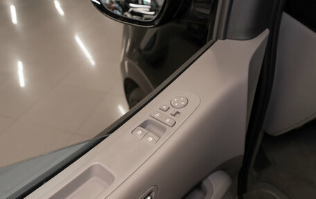Hyundai Staria, 2025 год, 5 750 000 рублей, 17 фотография