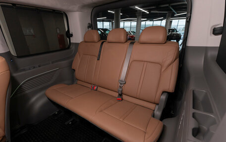 Hyundai Staria, 2025 год, 5 750 000 рублей, 32 фотография