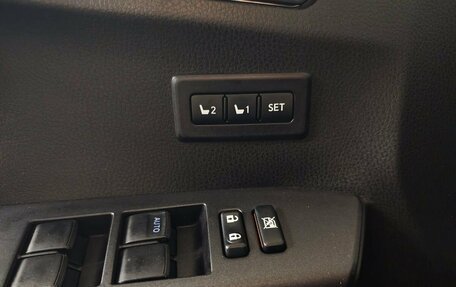 Toyota RAV4, 2017 год, 2 490 000 рублей, 21 фотография