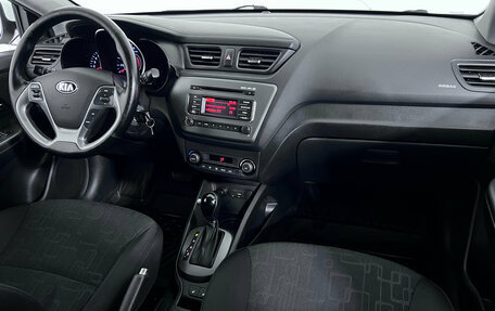 KIA Rio III рестайлинг, 2016 год, 1 099 000 рублей, 10 фотография
