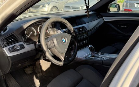 BMW 5 серия, 2011 год, 1 650 000 рублей, 7 фотография