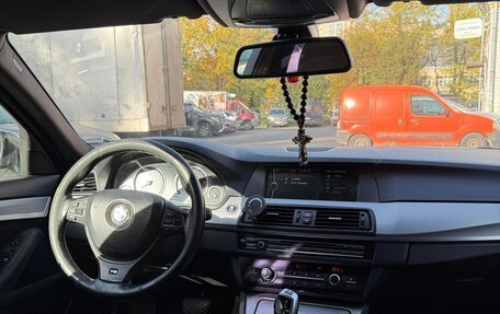 BMW 5 серия, 2011 год, 1 650 000 рублей, 9 фотография