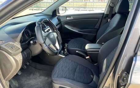 Hyundai Solaris II рестайлинг, 2014 год, 610 000 рублей, 13 фотография