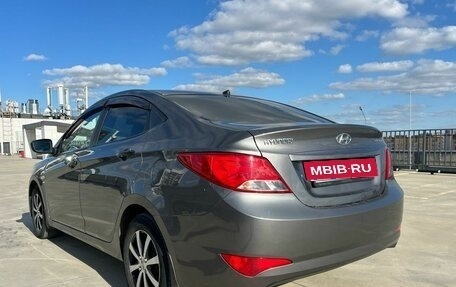 Hyundai Solaris II рестайлинг, 2014 год, 610 000 рублей, 3 фотография