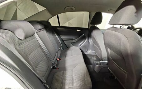 Volkswagen Jetta VI, 2014 год, 1 098 000 рублей, 16 фотография