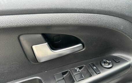 KIA Venga I, 2011 год, 779 000 рублей, 24 фотография