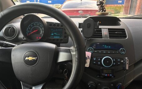 Chevrolet Spark III, 2013 год, 600 000 рублей, 8 фотография
