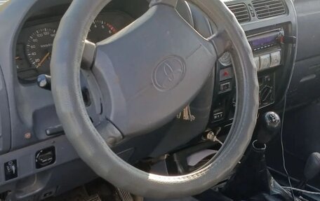 Toyota Land Cruiser Prado 90 рестайлинг, 1997 год, 770 000 рублей, 7 фотография