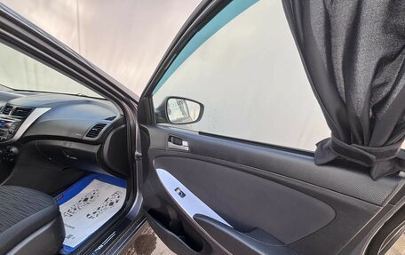 Hyundai Solaris II рестайлинг, 2014 год, 650 000 рублей, 18 фотография