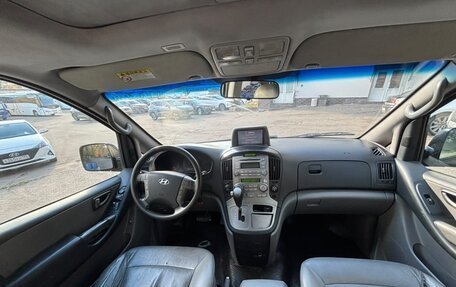 Hyundai Grand Starex Grand Starex I рестайлинг 2, 2012 год, 1 300 000 рублей, 10 фотография