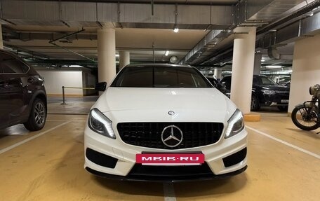Mercedes-Benz A-Класс, 2013 год, 1 750 000 рублей, 2 фотография