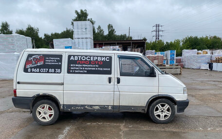 Volkswagen Transporter T4, 1994 год, 400 000 рублей, 2 фотография