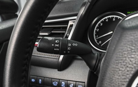 Toyota Camry, 2020 год, 2 999 000 рублей, 16 фотография