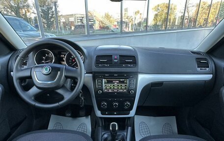 Skoda Yeti I рестайлинг, 2012 год, 1 029 000 рублей, 13 фотография