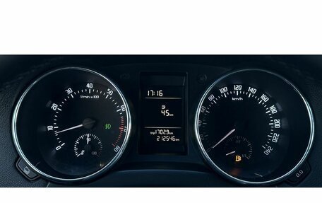Skoda Yeti I рестайлинг, 2012 год, 1 029 000 рублей, 21 фотография