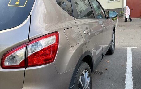 Nissan Qashqai, 2010 год, 1 050 000 рублей, 5 фотография