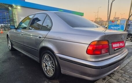 BMW 5 серия, 1998 год, 950 000 рублей, 4 фотография