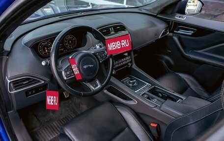 Jaguar F-Pace, 2019 год, 2 995 000 рублей, 15 фотография