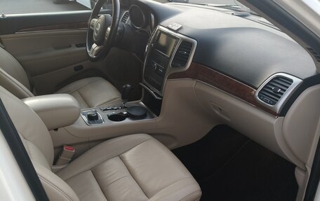 Jeep Grand Cherokee, 2012 год, 2 100 000 рублей, 6 фотография
