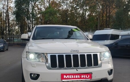 Jeep Grand Cherokee, 2012 год, 2 100 000 рублей, 12 фотография