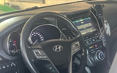 Hyundai Santa Fe III рестайлинг, 2015 год, 3 100 000 рублей, 2 фотография