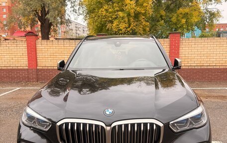 BMW X5, 2019 год, 8 000 000 рублей, 2 фотография