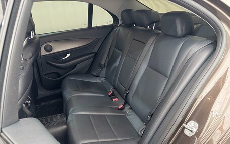 Mercedes-Benz E-Класс, 2016 год, 2 557 000 рублей, 15 фотография