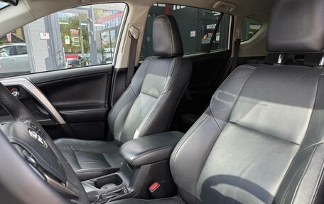 Toyota RAV4, 2017 год, 2 450 000 рублей, 28 фотография