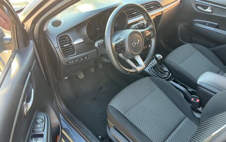 KIA Rio IV, 2018 год, 1 330 000 рублей, 11 фотография