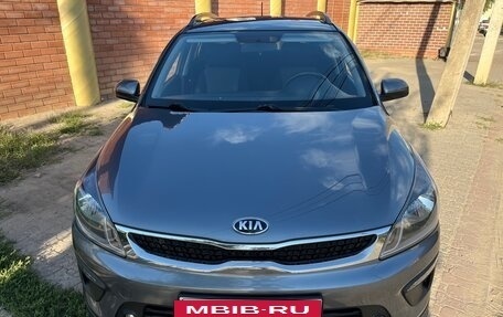 KIA Rio IV, 2018 год, 1 330 000 рублей, 3 фотография