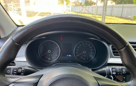 KIA Rio IV, 2018 год, 1 330 000 рублей, 13 фотография