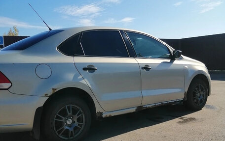 Volkswagen Polo VI (EU Market), 2011 год, 350 000 рублей, 3 фотография