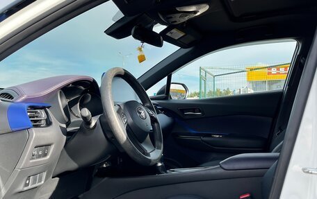 Toyota C-HR I рестайлинг, 2021 год, 2 650 000 рублей, 11 фотография