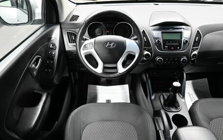 Hyundai ix35 I рестайлинг, 2012 год, 1 200 000 рублей, 11 фотография