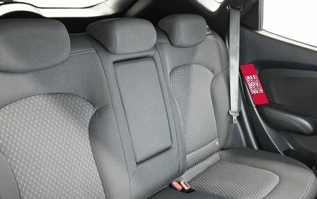 Hyundai ix35 I рестайлинг, 2012 год, 1 200 000 рублей, 12 фотография