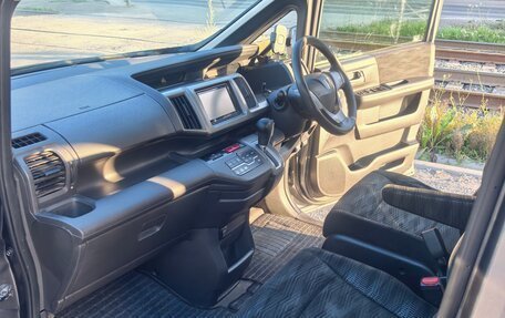 Honda Stepwgn IV, 2012 год, 1 235 000 рублей, 12 фотография