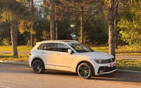 Volkswagen Tiguan II, 2018 год, 3 420 000 рублей, 1 фотография