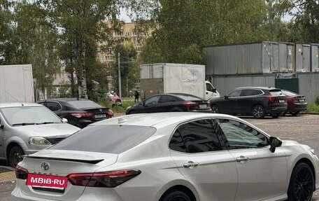 Toyota Camry, 2020 год, 2 895 000 рублей, 8 фотография