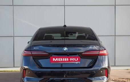 BMW 5 серия, 2023 год, 6 690 000 рублей, 4 фотография